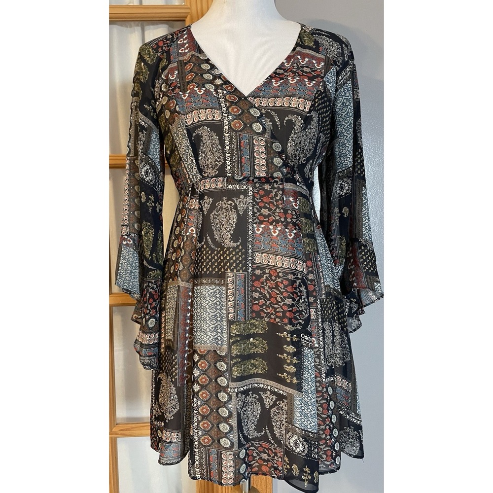 Y2K Soprano Floral Paisley Mini Dress Sz S Gray Red Bell Sleeve Hippie Classic